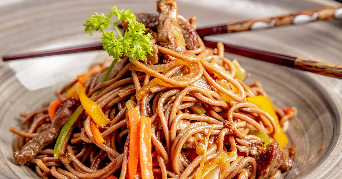 delicious-pork-chow-mein-recipe-authentic-flavors-easy-steps